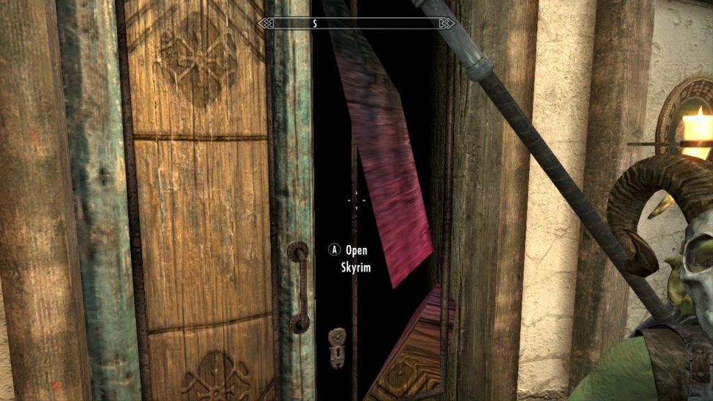 Glitchy Door in Lakeview 1